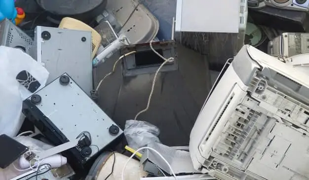 قیمت ضایعات لوازم اداری و خانگی